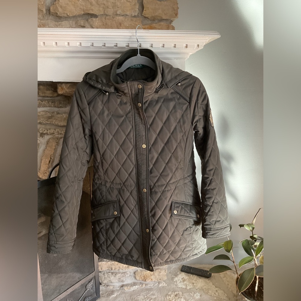 Dark Gray/ black color 
Great condition